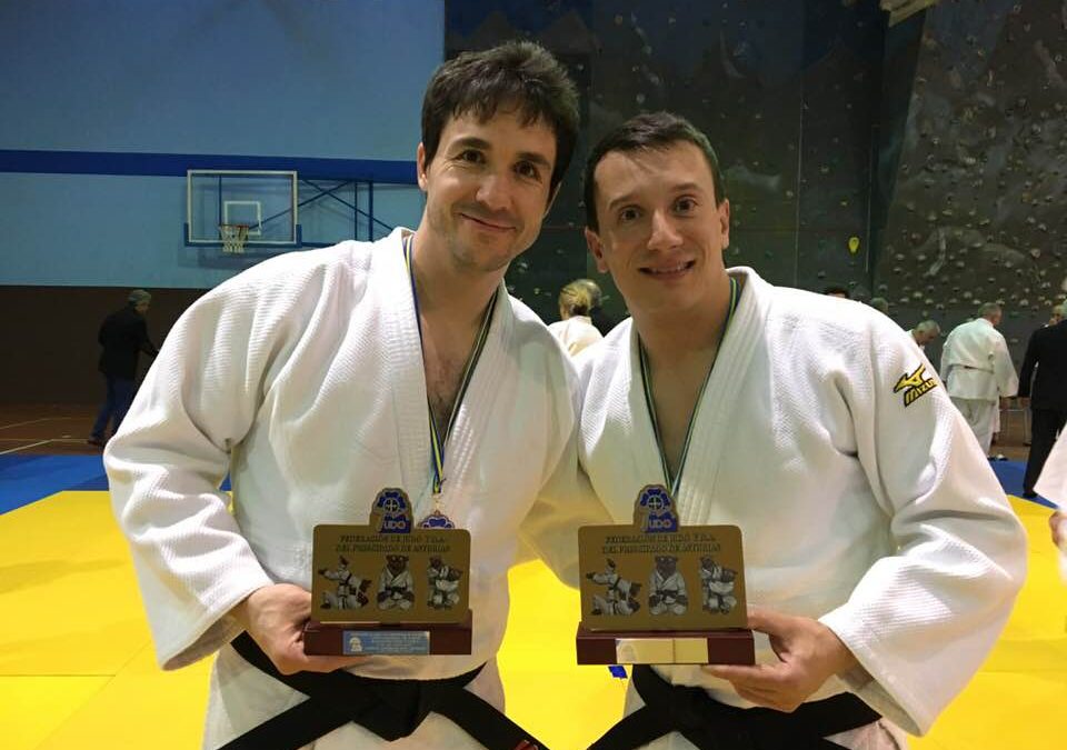 Dos oros, una plata y un bronce de la Escuela Municipal de Judo en el I Open Nacional de Kata «Shu Taira»