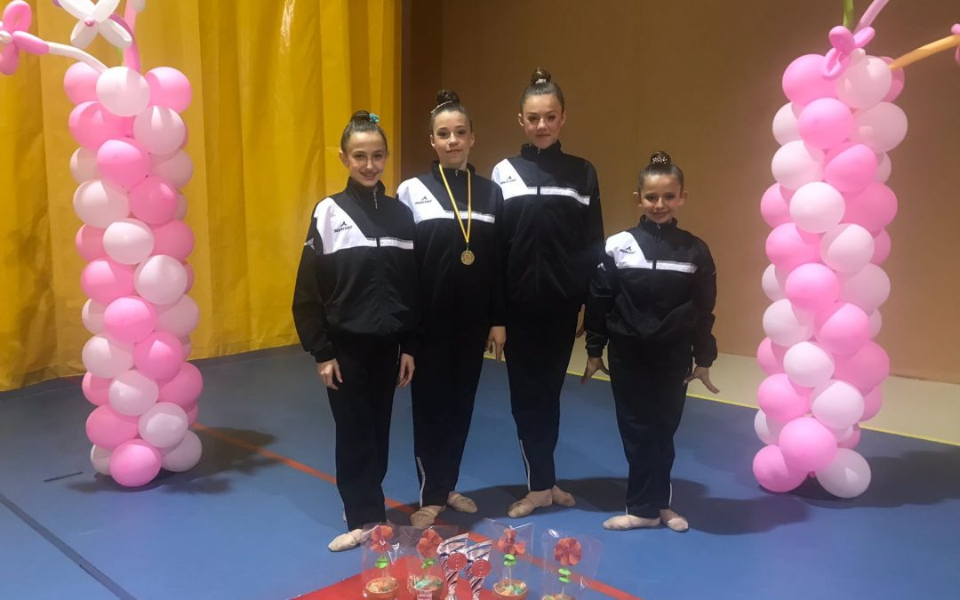 Podium del C.D.E. Rítmica Meraki en torneos en Morata de Tajuña y Alcorcón